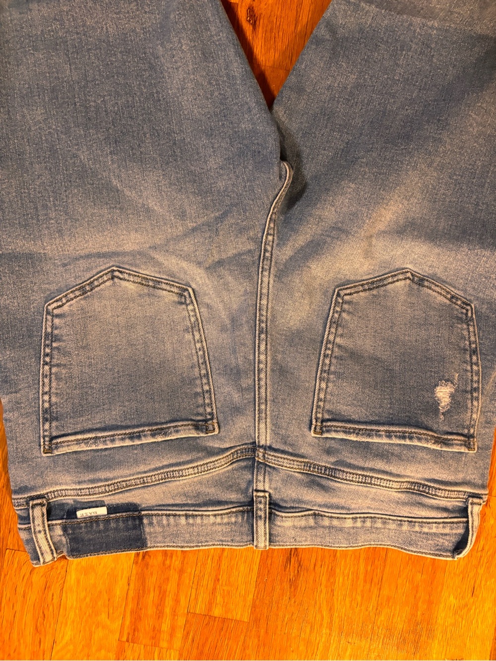 Light Blue Crop Jeans for Women - Casual Wide Leg - Picture 8 of 8